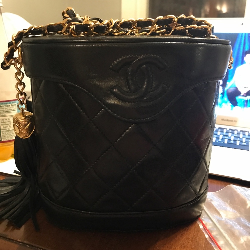 Chanel 2nd posting! - Picture 2 of 7